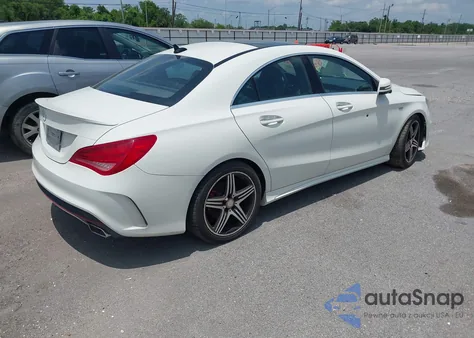 2015 Mercedes-Benz Cla 250 z USA, uszkodzony, nr VIN WDDSJ4EB4FN179281